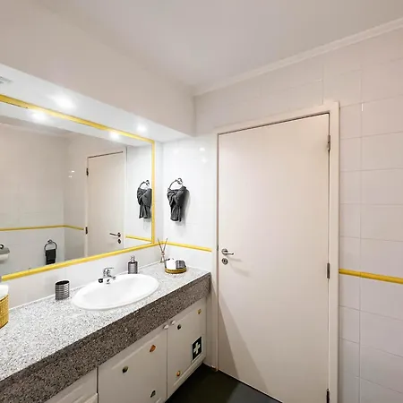 Rocha Varandas Orquidea *